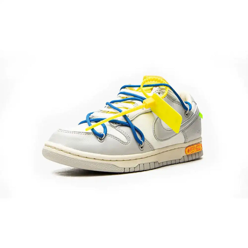 Off-White x Nike Dunk Low Lot 10 of 50